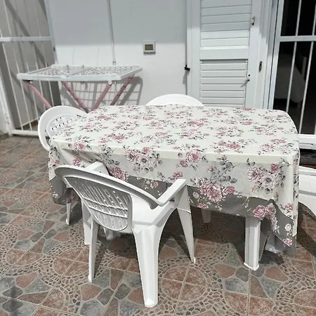 Accogliente Bilocale Con Vista Mozzafiato A Forio D'ischia * Forio (Isola d'Ischia)